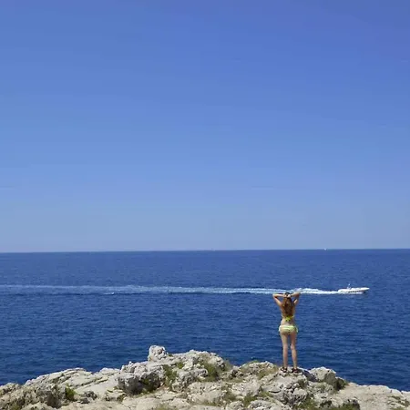 Pula 5 * Pjescana Uvala