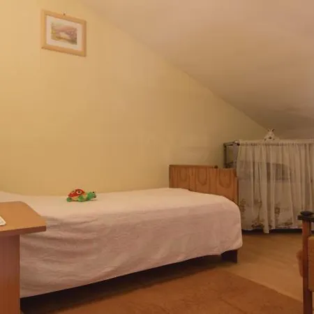 Pula 5 Apartament