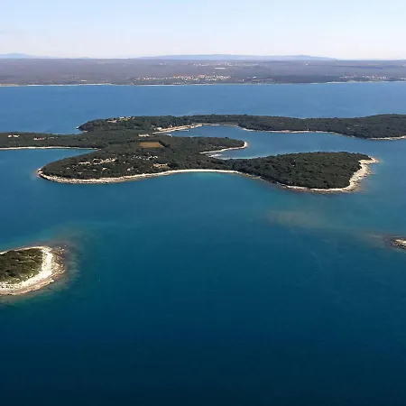 Pula 5 Apartament *